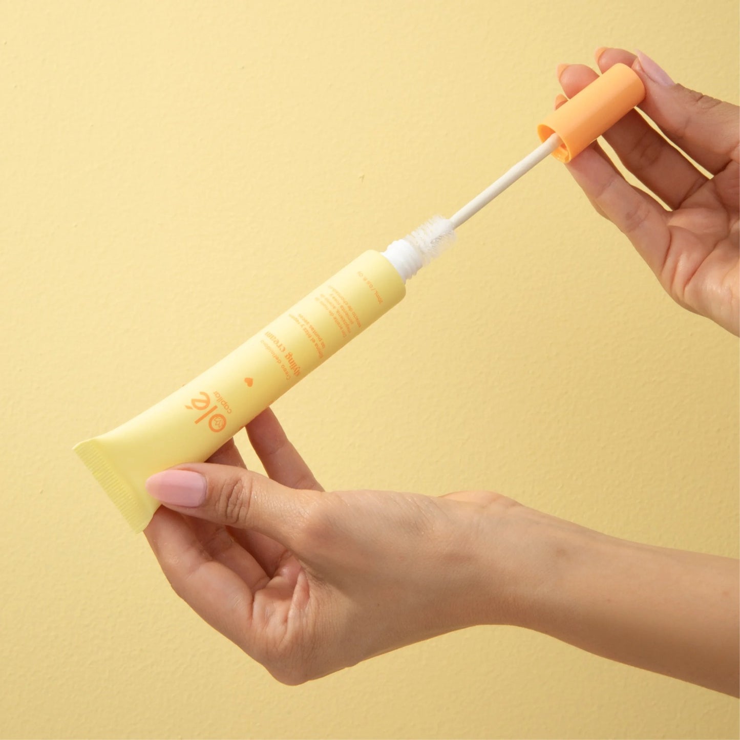 Slik Pestañina (Frizz Emergency) Olé